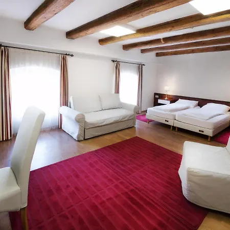 Rubra Panzio Couette-café